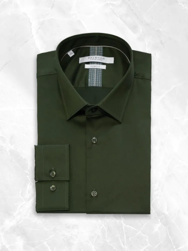 chemise_petit_col_franais_0-22.webp Palenzo Prêt-à-porter | Chemise petit col français vert - Kaki