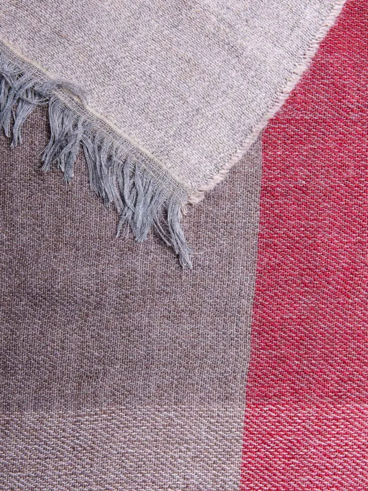 echarpe__beige_et_rouge_1.webp Palenzo Accessoires Et Chaussures | Echarpe - Beige et rouge